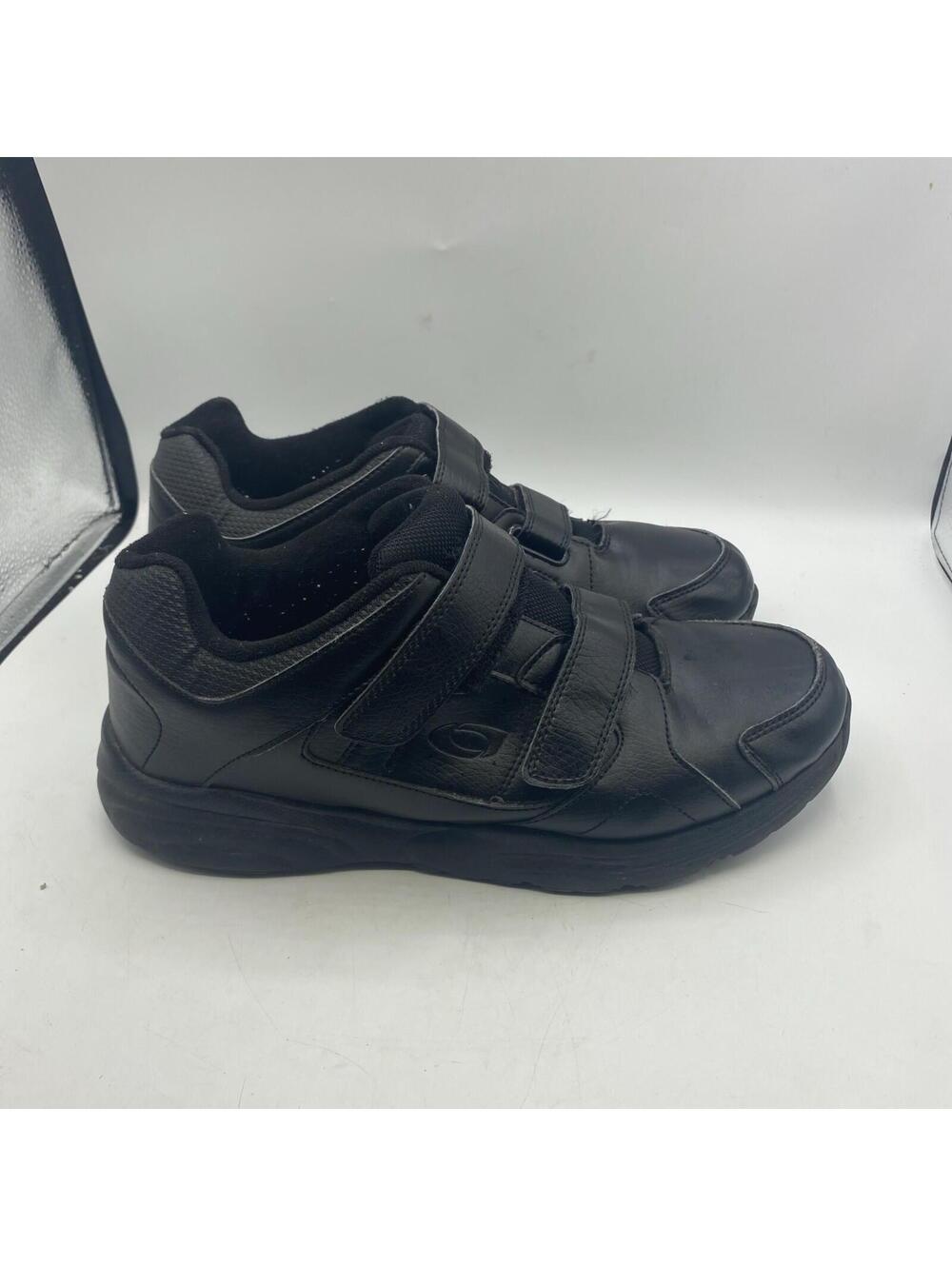 Men's Cross Trekkers Shoes Double Strap Black Size 8W (Gently Worn)